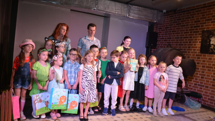 Na czworakach jeszcze nie, ale z wierszem na ustach – tak!